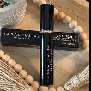ANASTASIA BEVERLY HILLS Lash Sculpt Lengthening & Volumizing Mascara